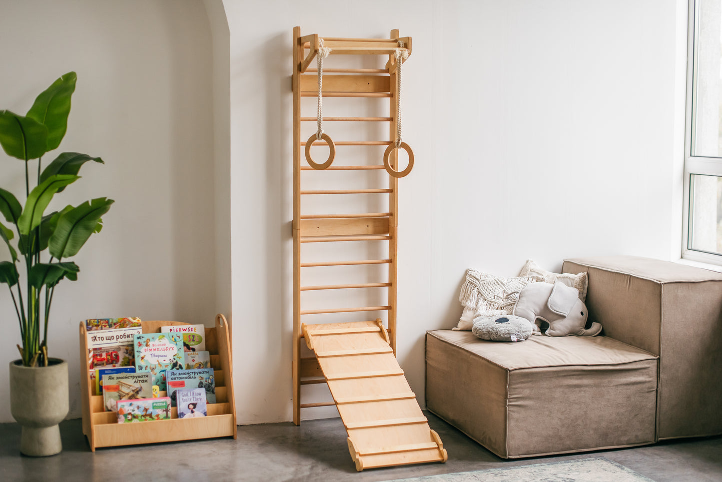 Wooden Montessori Climbing Wall for Kids