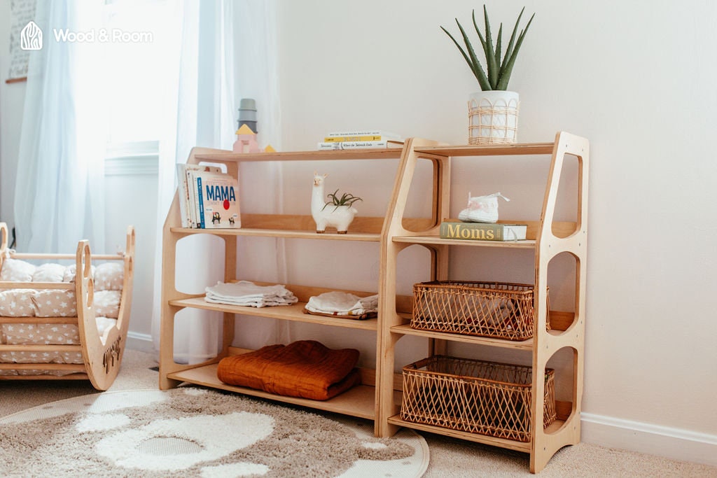 Montessori wooden shelf