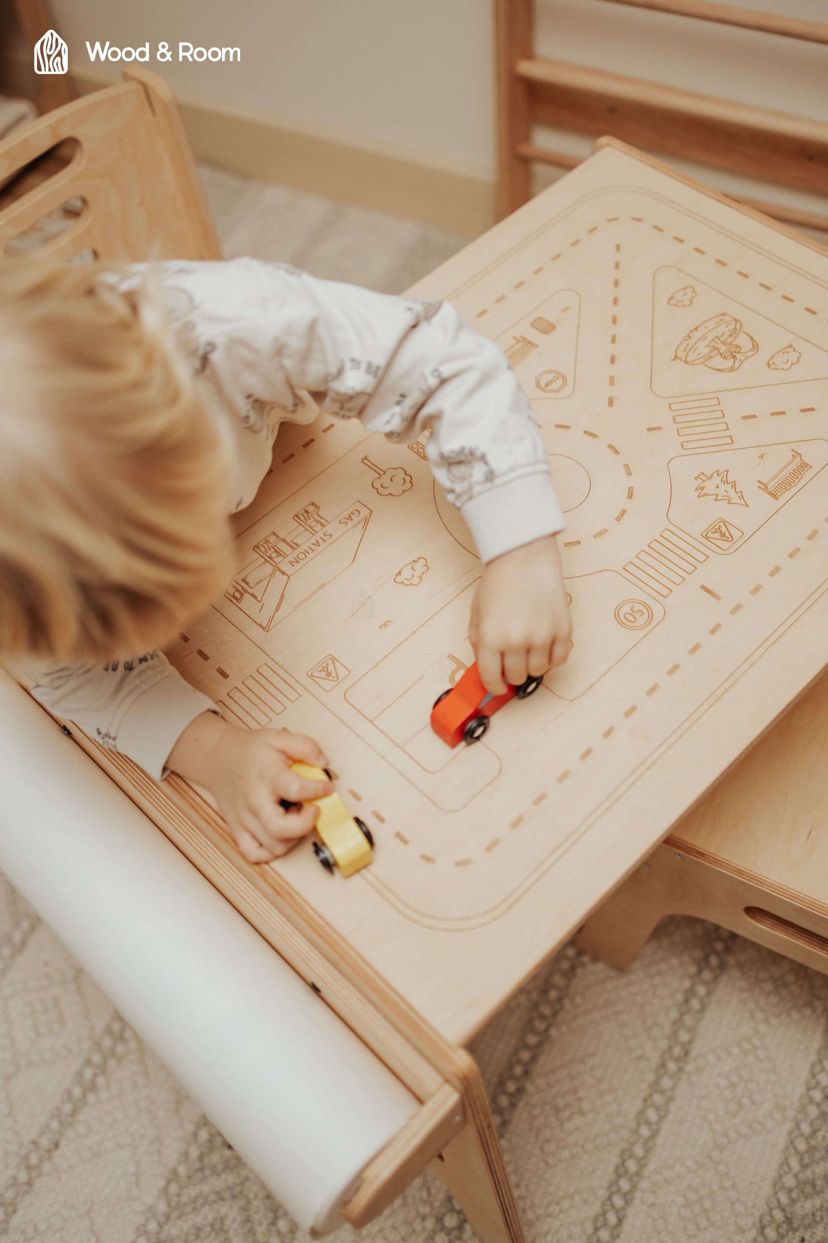Toddler Activity Table with Paper Holder – Woodandroom
